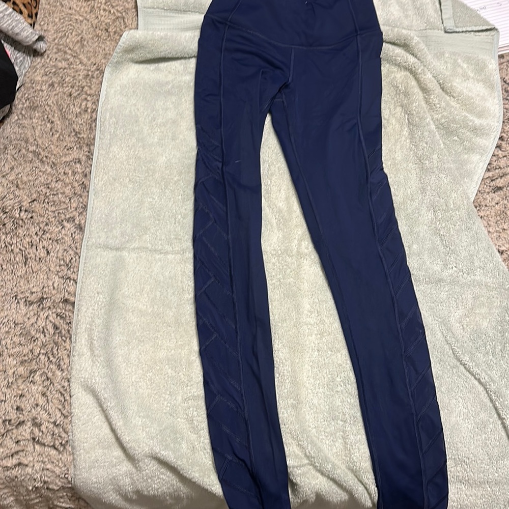 NWOT Victoria’s Secret Sport knockout leggings XS